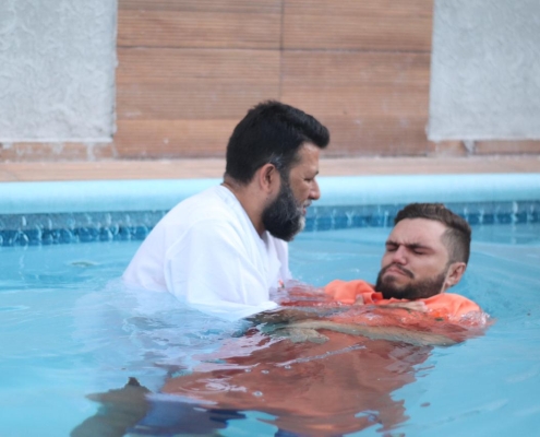 Batismo nas Águas na Igreja Gileade de Juazeiro do Norte